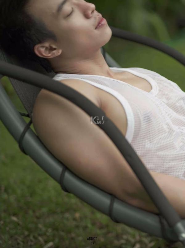 Addict--The-Premium-Issue